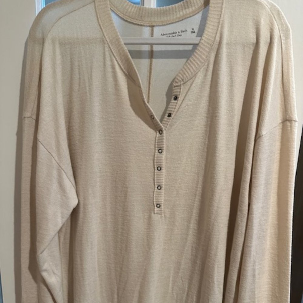 Abercrombie & Fitch Soft A&F Cozy Shirt